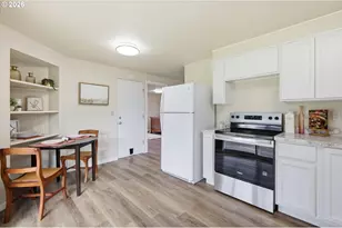 266 40th St, Springfield, OR 97478 - Photo 13