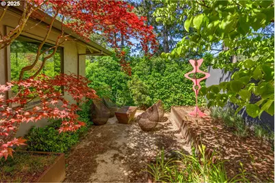 1630 NW Olmar Dr, Grants Pass, OR 97526 - Photo 23