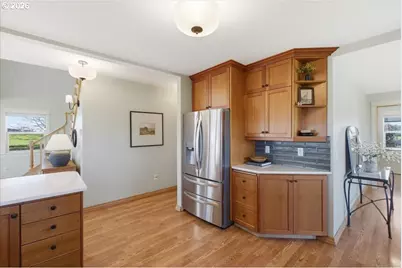 27144 Irish Bend Loop, Halsey, OR 97348 - Photo 9