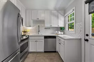 2555 NW Savier St, Portland, OR 97210 - Photo 15