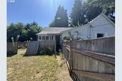 35092 Pittsburg Rd, Saint Helens, OR 97051 - Photo 17