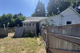 35092 Pittsburg Rd, Saint Helens, OR 97051 - Photo 17