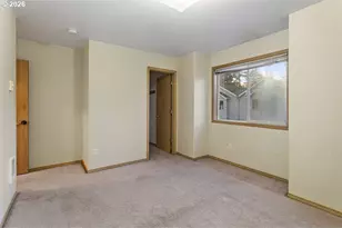 2330 SE Lee Ln, Portland, OR 97233 - Photo 13