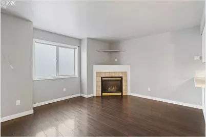 2330 SE Lee Ln, Portland, OR 97233 - Photo 7