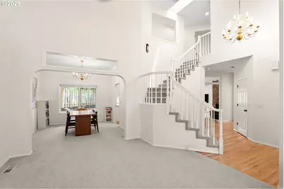 5135 Greensborough Ct, Lake Oswego, OR 97035 - Photo 3
