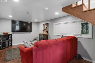 1858 5th St, Astoria, OR 97103 - Photo 25