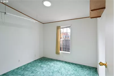 1401 Ellendale #9, Dallas, OR 97338 - Photo 19