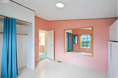 1401 Ellendale #9, Dallas, OR 97338 - Photo 21