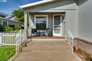 5301 Glenn Ellen Dr, Eugene, OR 97402 - Photo 3