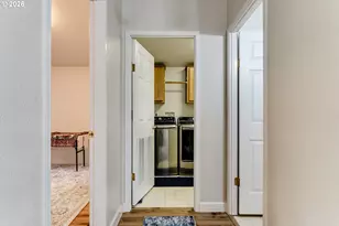 5301 Glenn Ellen Dr, Eugene, OR 97402 - Photo 29