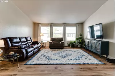 5301 Glenn Ellen Dr, Eugene, OR 97402 - Photo 5