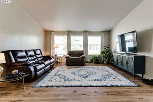 5301 Glenn Ellen Dr, Eugene, OR 97402 - Photo 5