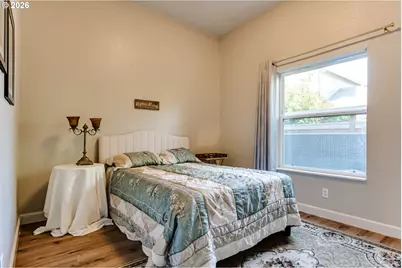 5301 Glenn Ellen Dr, Eugene, OR 97402 - Photo 23