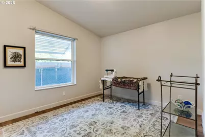 5301 Glenn Ellen Dr, Eugene, OR 97402 - Photo 27