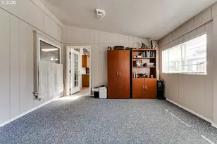5301 Glenn Ellen Dr, Eugene, OR 97402 - Photo 33