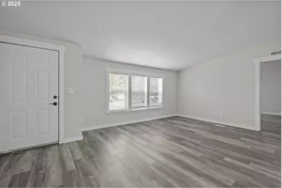 1074 Rodan Ave SE, Salem, OR 97306 - Photo 5