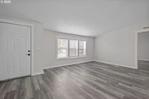 1074 Rodan Ave SE, Salem, OR 97306 - Photo 5