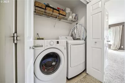 660 NE 9th St, Gresham, OR 97030 - Photo 21