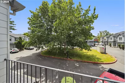 660 NE 9th St, Gresham, OR 97030 - Photo 25