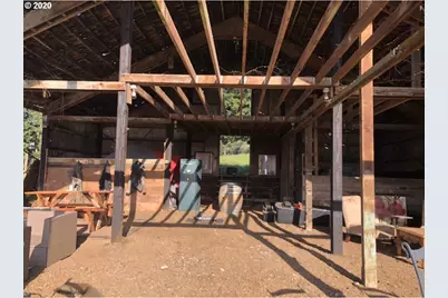 26400 SW Petes Mountain Rd, West Linn, OR 97068 - Photo 9