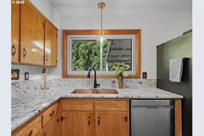 806 NW 94th St, Vancouver, WA 98665 - Photo 17