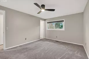 1944 NE Brogden Ct, Hillsboro, OR 97124 - Photo 19