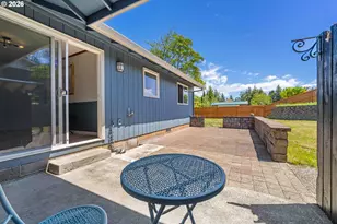 2449 Oak St, North Bend, OR 97459 - Photo 23