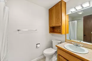 2449 Oak St, North Bend, OR 97459 - Photo 15