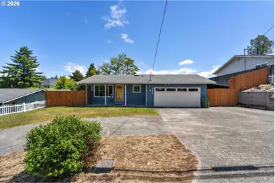 2449 Oak St, North Bend, OR 97459 - Photo 35