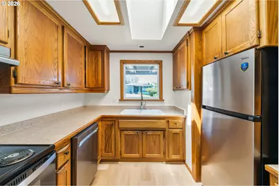 2449 Oak St, North Bend, OR 97459 - Photo 5