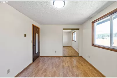 2449 Oak St, North Bend, OR 97459 - Photo 19