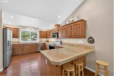 2662 NW Mt Ashland Dr, McMinnville, OR 97128 - Photo 15