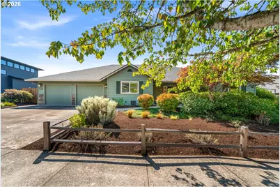 2662 NW Mt Ashland Dr, McMinnville, OR 97128 - Photo 3