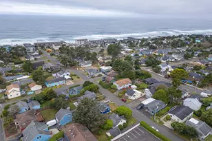 1540 NW 20th St, Lincoln City, OR 97367 - Photo 43