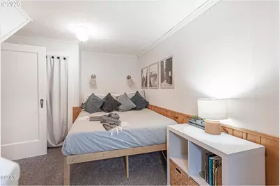 1540 NW 20th St, Lincoln City, OR 97367 - Photo 11