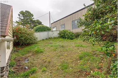 1540 NW 20th St, Lincoln City, OR 97367 - Photo 25