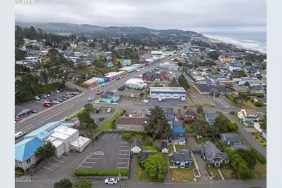 1540 NW 20th St, Lincoln City, OR 97367 - Photo 35