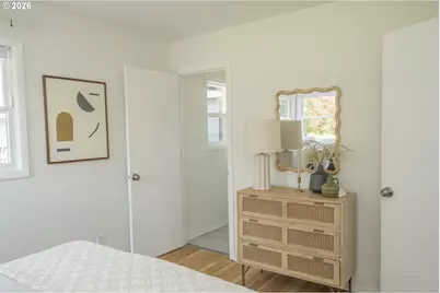 12105 NE Stanton St, Portland, OR 97220 - Photo 19