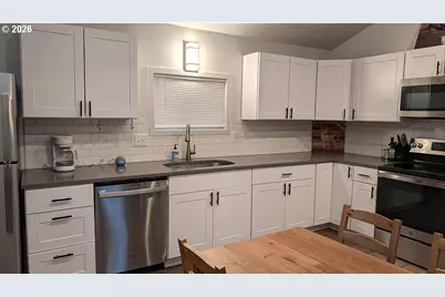 24120 E Farragut St, Welches, OR 97067 - Photo 9