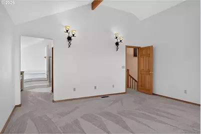 1573 NW City View Dr, Bend, OR 97703 - Photo 15