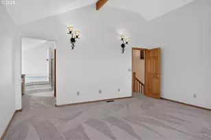 1573 NW City View Dr, Bend, OR 97703 - Photo 15