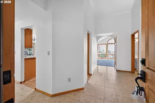 1573 NW City View Dr, Bend, OR 97703 - Photo 7