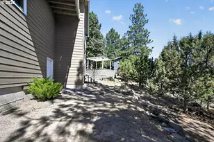 1573 NW City View Dr, Bend, OR 97703 - Photo 33