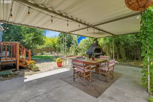 8913 N Seneca St, Portland, OR 97203 - Photo 15