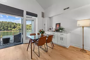 525 SE Marion St, Portland, OR 97202 - Photo 11