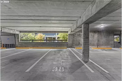 525 SE Marion St #21, Portland, OR 97202 - Photo 43