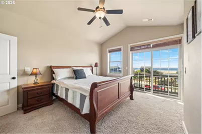 547 S Front St, Rockaway Beach, OR 97136 - Photo 5