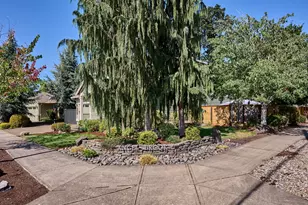 725 Thyme Loop, Silverton, OR 97381 - Photo 3