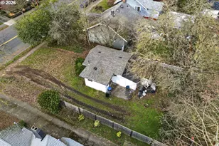 7046 N Greeley Ave, Portland, OR 97217 - Photo 5