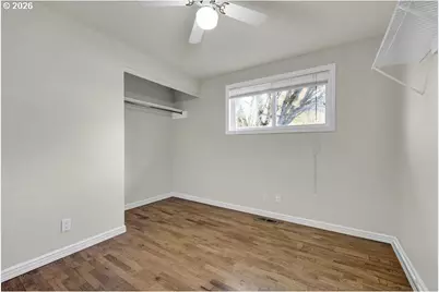 1138 W 7th Pl, Junction City, OR 97448 - Photo 21